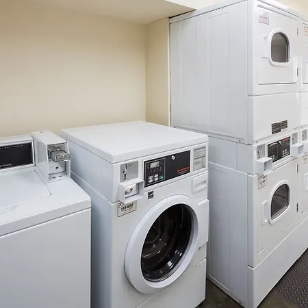 Extended Stay America Select Suites - Fayetteville 